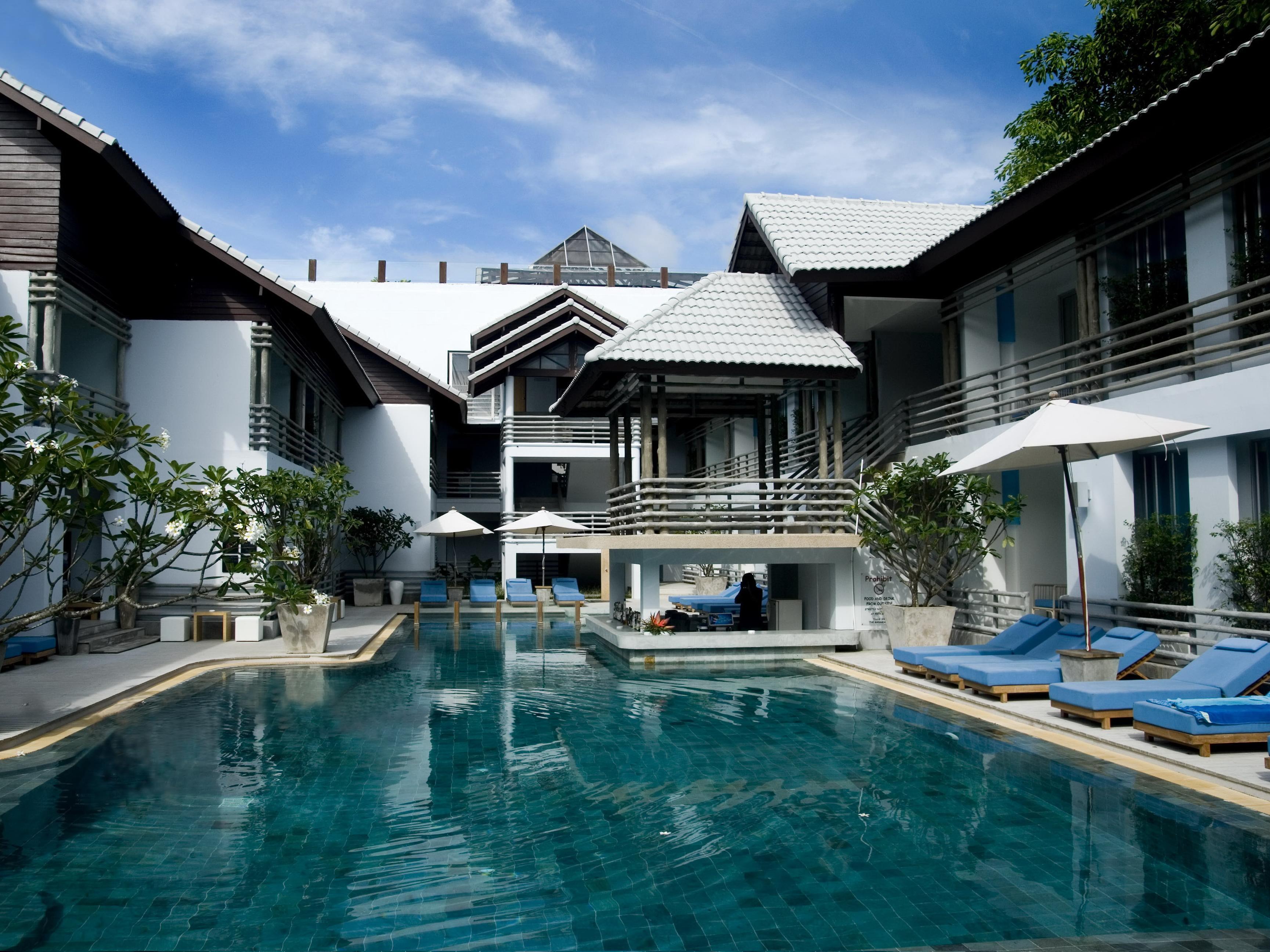 Hotel Ramada By Wyndham Phuket Southsea Exterior foto